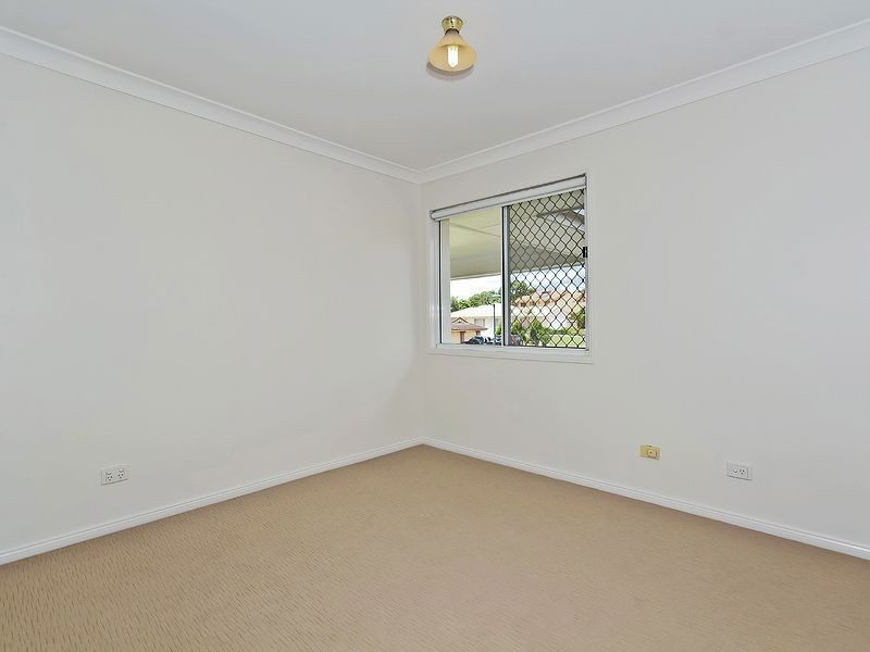 11 Carrington Place, Carindale QLD 4152