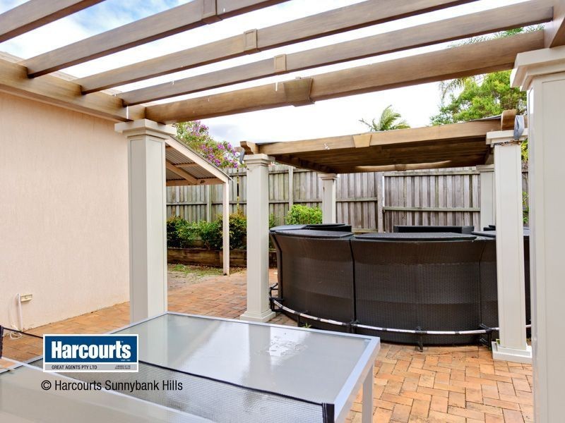 13 Bluebell Place, Calamvale QLD 4116
