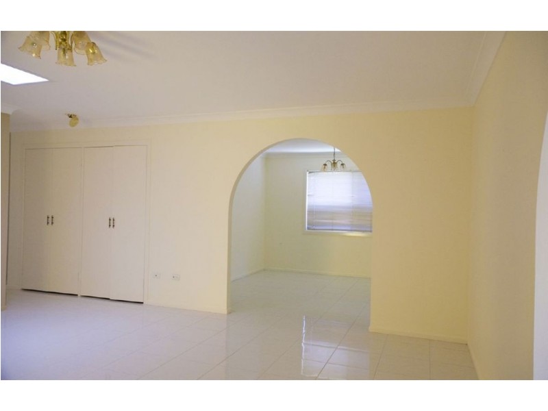 16 Chester Road, Eight Mile Plains QLD 4113