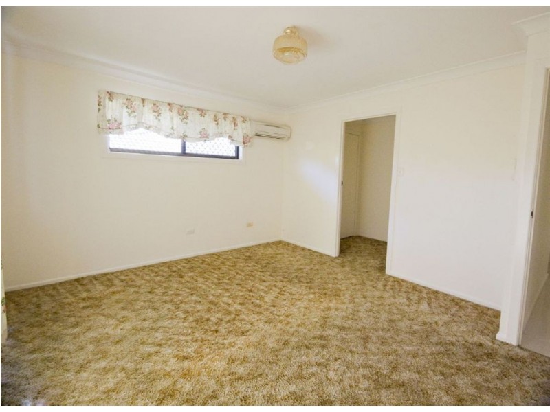 16 Chester Road, Eight Mile Plains QLD 4113