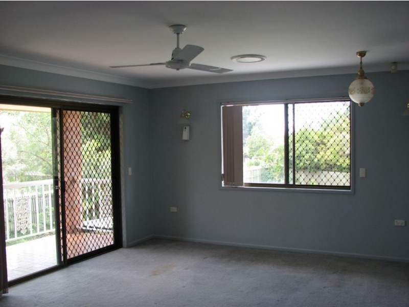 1 Evergreen Avenue, Loganlea QLD 4131