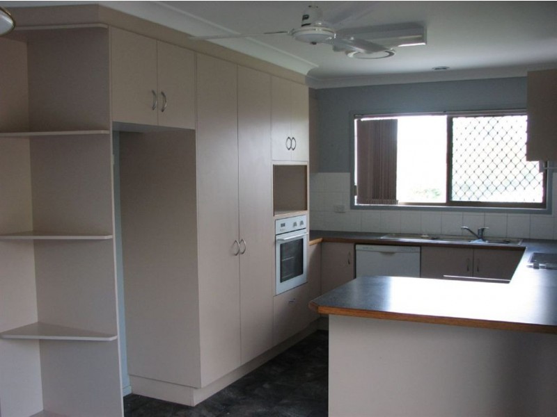 1 Evergreen Avenue, Loganlea QLD 4131