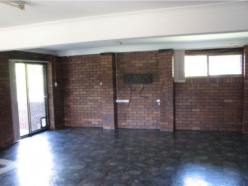 1 Evergreen Avenue, Loganlea QLD 4131