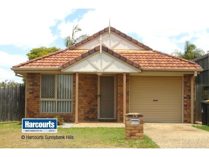 19 Picot Crescent, Runcorn QLD 4113