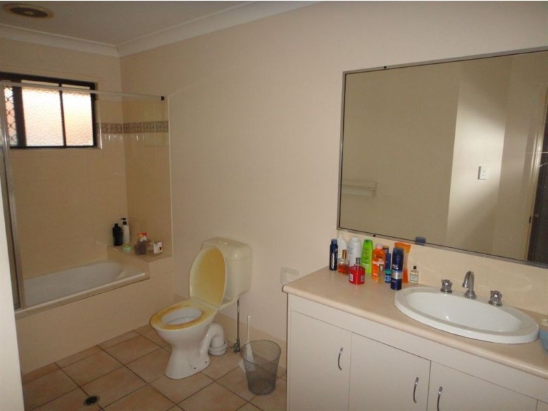 38 Dyson Avenue, Sunnybank QLD 4109