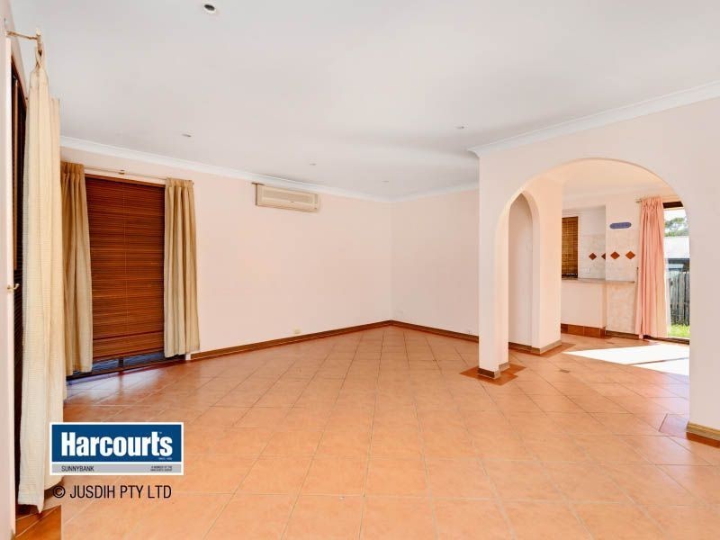 19 Holden Drive, Sunnybank Hills QLD 4109