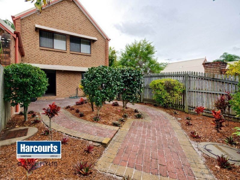 10/1 Kelda Street, Robertson QLD 4109
