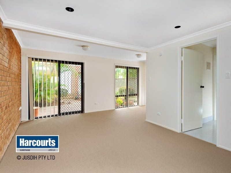 10/1 Kelda Street, Robertson QLD 4109