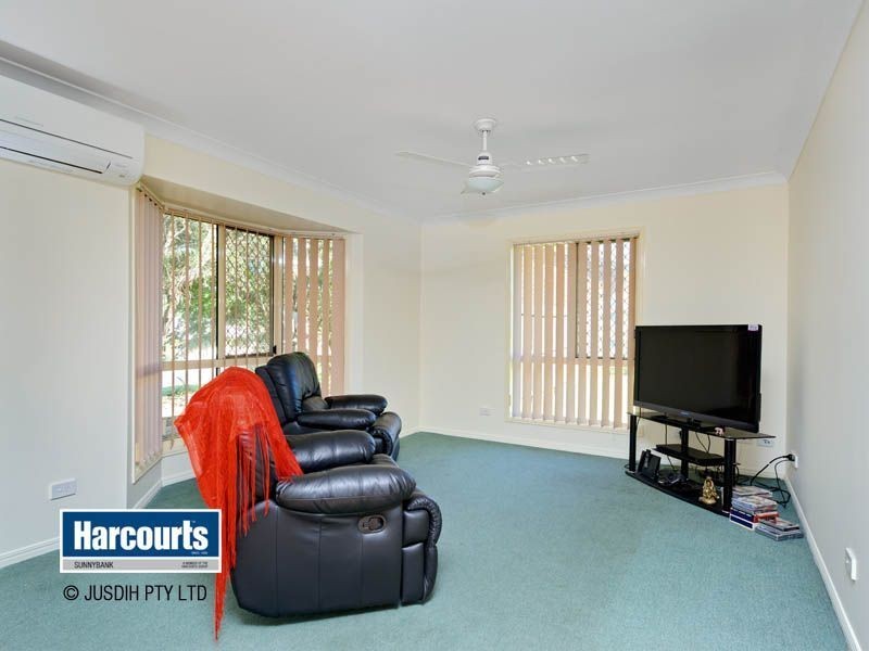 6 Numbat Place, Doolandella QLD 4077
