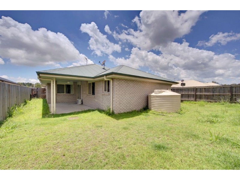 37 Lockyer Place, Crestmead QLD 4132