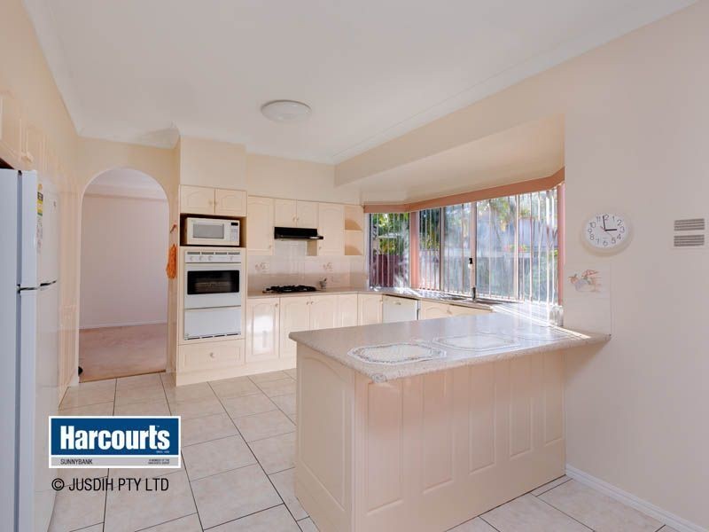 6 Meadow Place, Sunnybank Hills QLD 4109