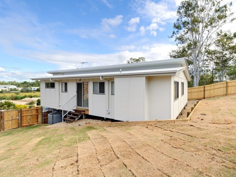 36 Zuleikha Drive, Underwood QLD 4119