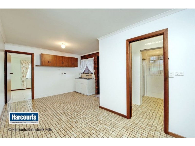 82 Davrod Street, Robertson QLD 4109