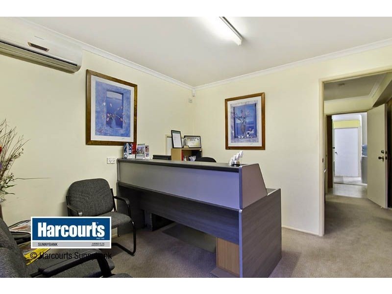 2 Honeywood Street, Sunnybank Hills QLD 4109