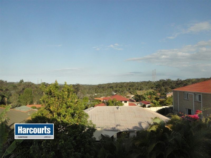 11 Mayfair Place, Stretton QLD 4116