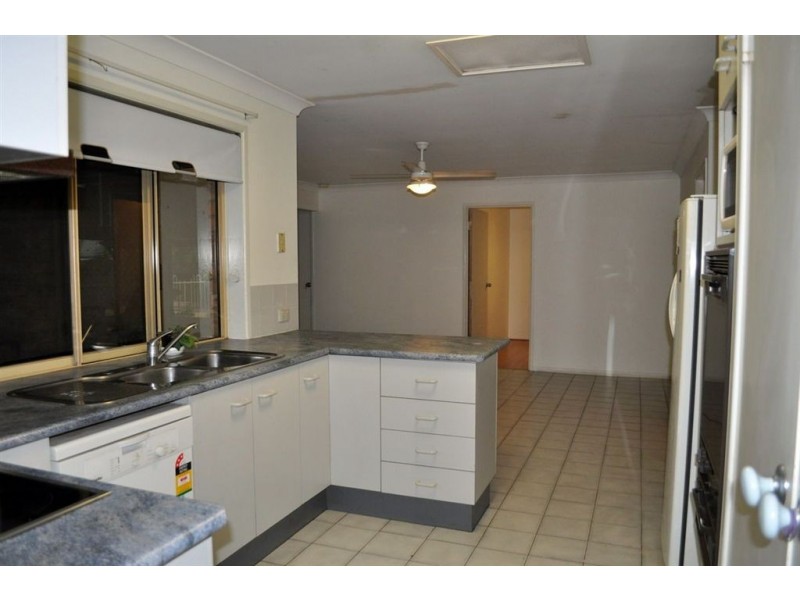 2 Kingswood Court, Sunnybank Hills QLD 4109
