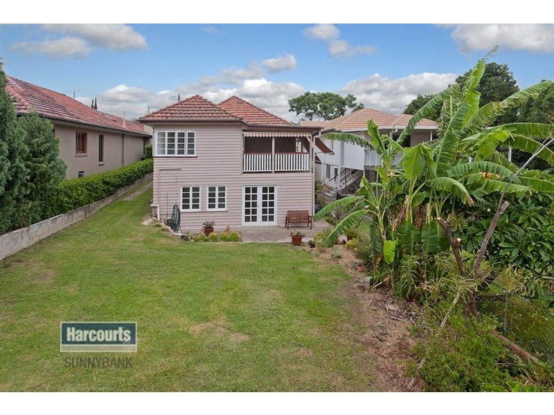 59 Crump Street, Holland Park West QLD 4121