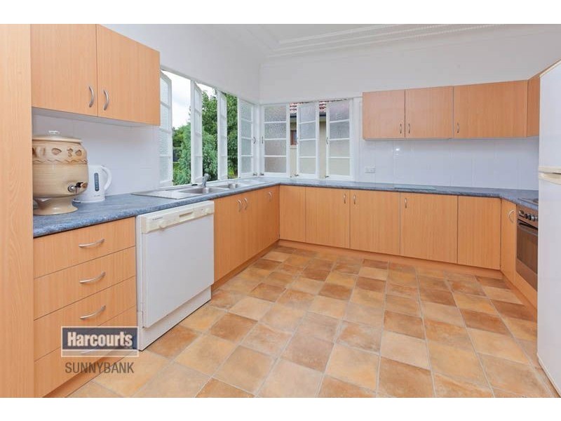 59 Crump Street, Holland Park West QLD 4121