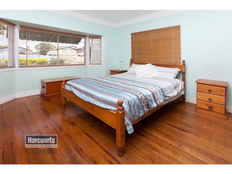 59 Crump Street, Holland Park West QLD 4121