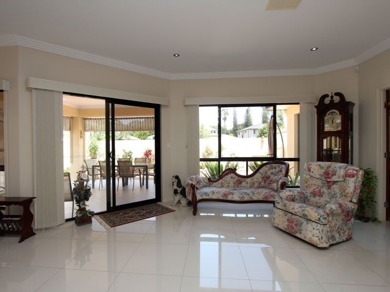 122 Kingman Street, Sunnybank Hills QLD 4109