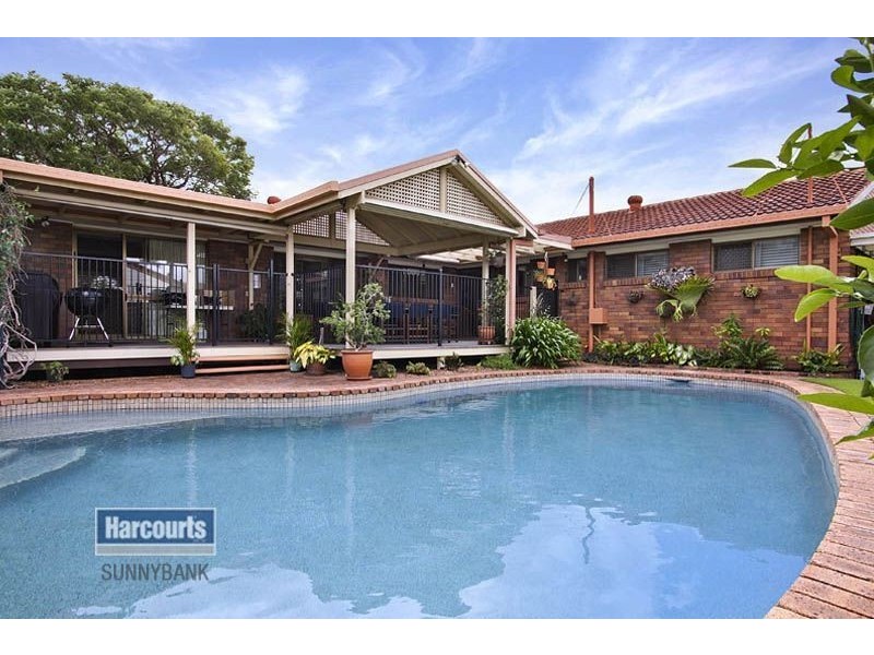 49 Faringdon Street, Robertson QLD 4109