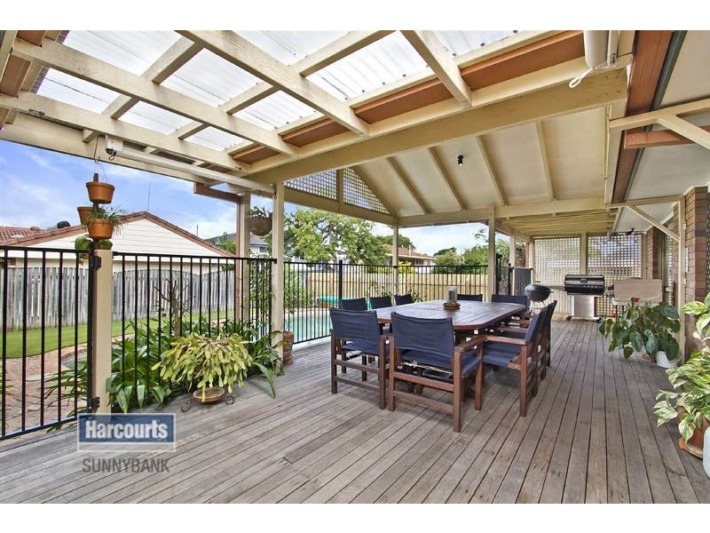 49 Faringdon Street, Robertson QLD 4109