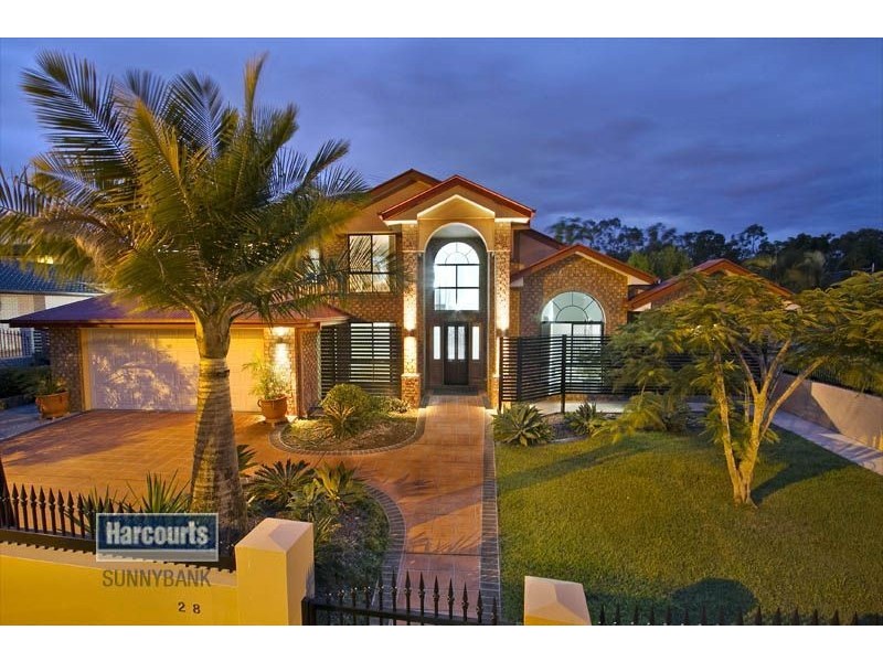 28 Honeysuckle Way, Calamvale QLD 4116