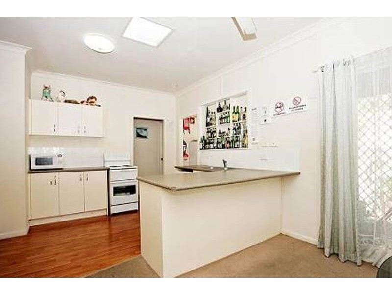 31 Keeling Street, Coopers Plains QLD 4108