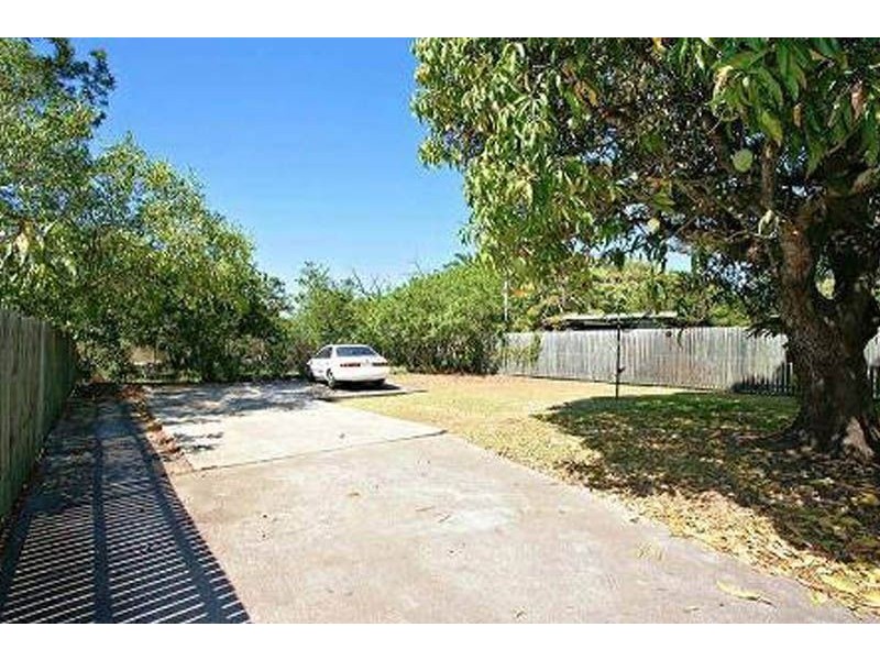 31 Keeling Street, Coopers Plains QLD 4108