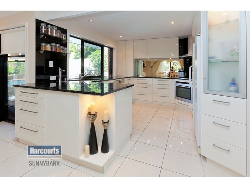 12 Coolidge Court, Stretton QLD 4116