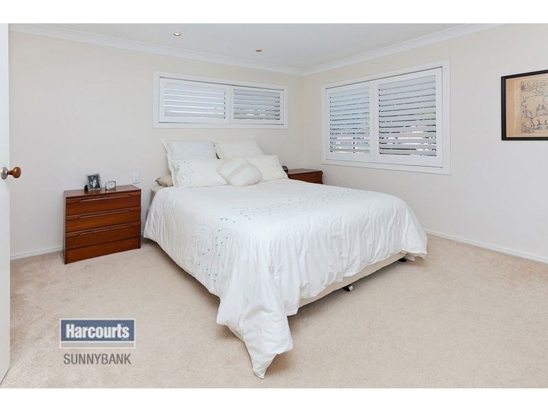 12 Coolidge Court, Stretton QLD 4116