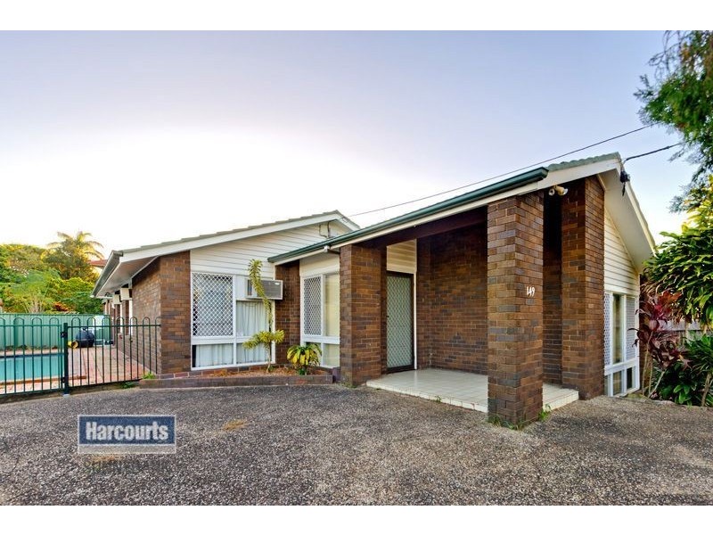 149 Granadilla Street, Macgregor QLD 4109