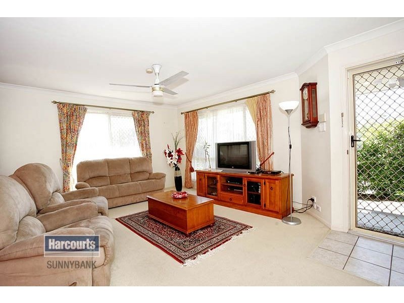 3 Adamson Way, Runcorn QLD 4113