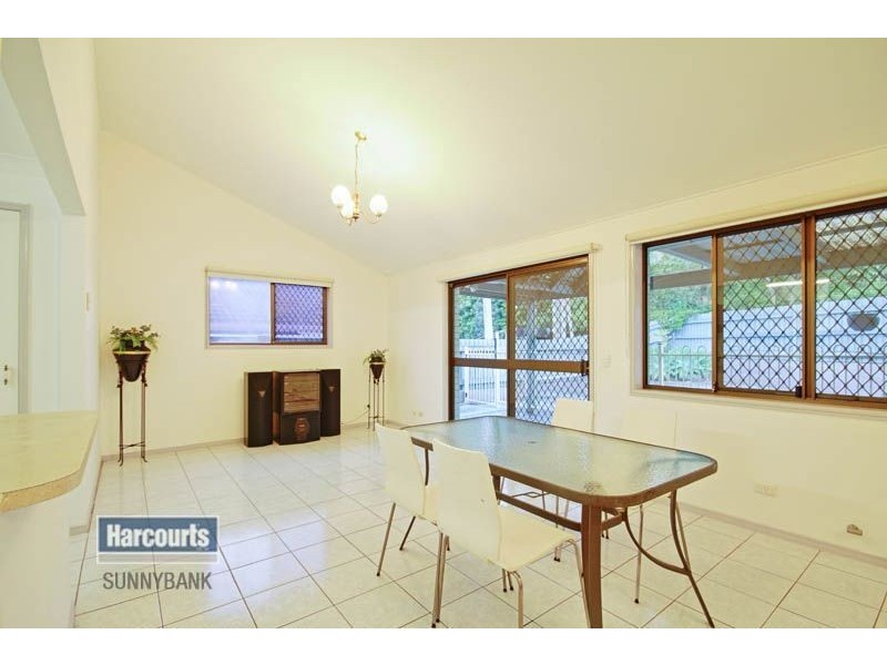 69 Honeywood Street, Sunnybank Hills QLD 4109