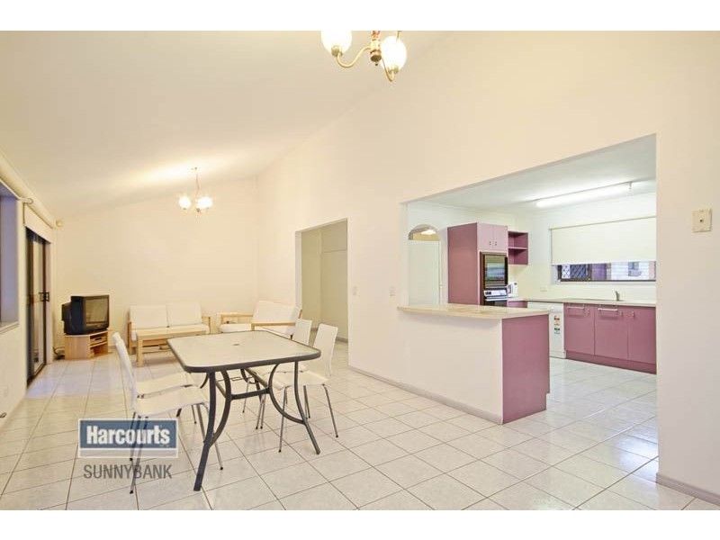 69 Honeywood Street, Sunnybank Hills QLD 4109