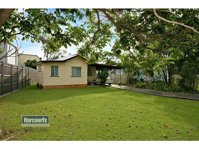 84 Rosedale Street, Coopers Plains QLD 4108