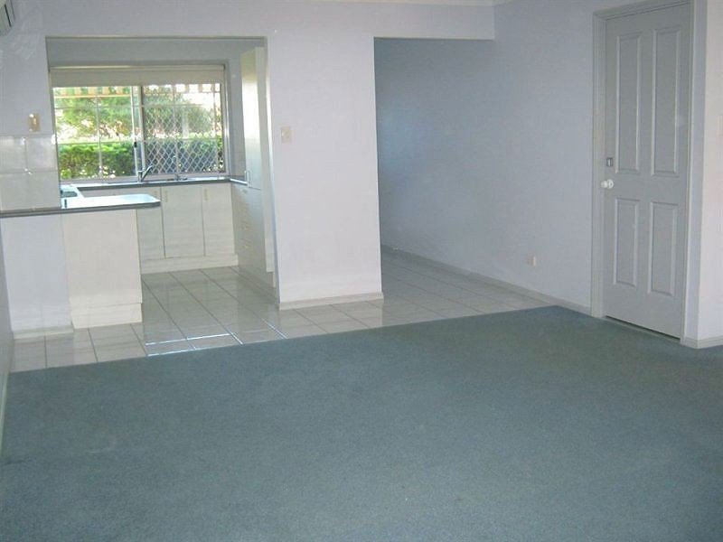 12/10 Vinal Street, Robertson QLD 4109