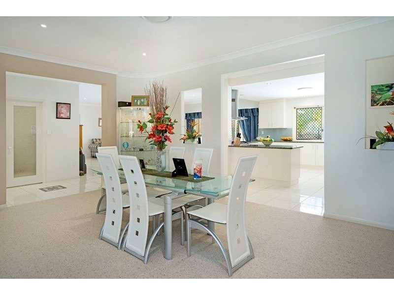 27-31 Woodend Court, Park Ridge QLD 4125