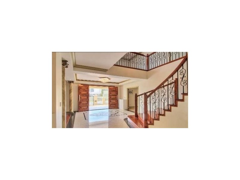 27 Hawthorn Circuit, Stretton QLD 4116