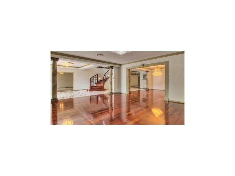 27 Hawthorn Circuit, Stretton QLD 4116