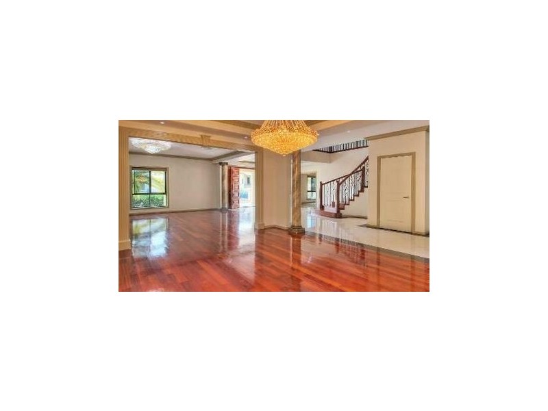 27 Hawthorn Circuit, Stretton QLD 4116