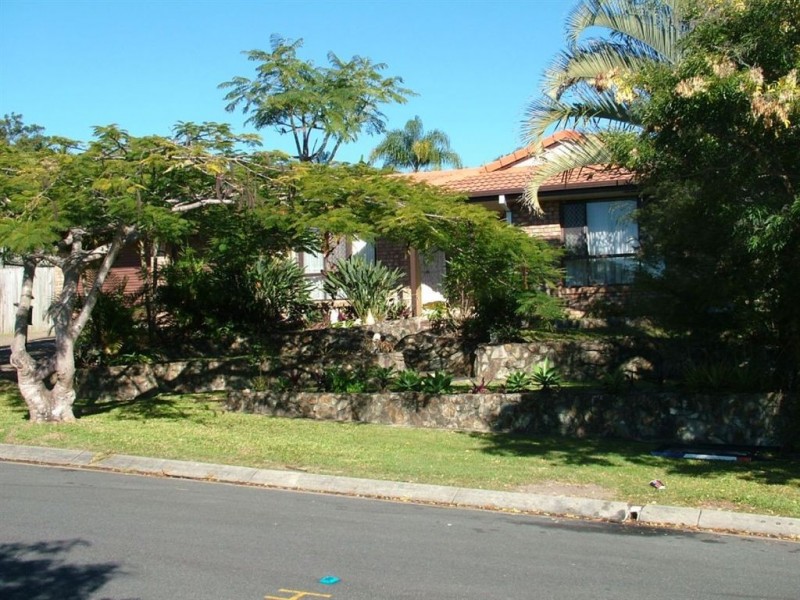 3 Peter Sellers Court, Parkwood QLD 4214