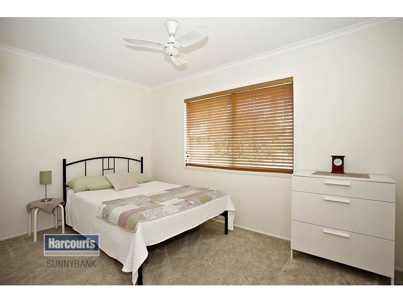 3 Handon Street, Mansfield QLD 4122