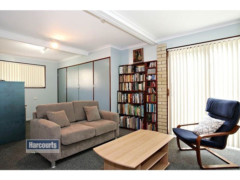 3 Handon Street, Mansfield QLD 4122