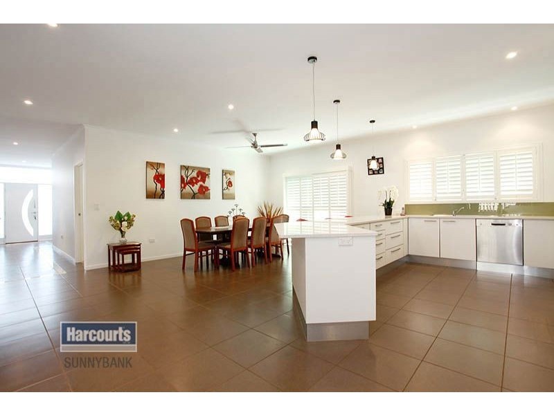 68 Collett Street, Eight Mile Plains QLD 4113