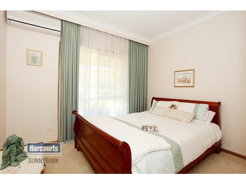 7 Jacaranda Place, Eight Mile Plains QLD 4113