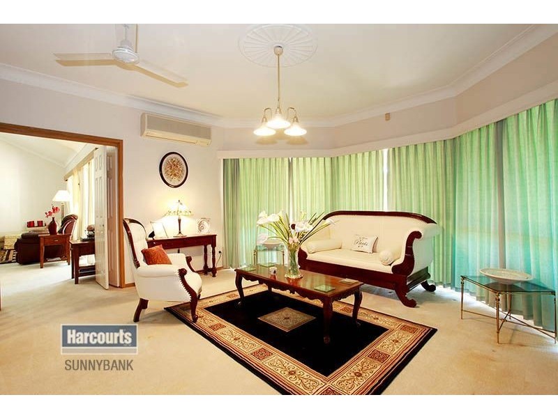 7 Jacaranda Place, Eight Mile Plains QLD 4113