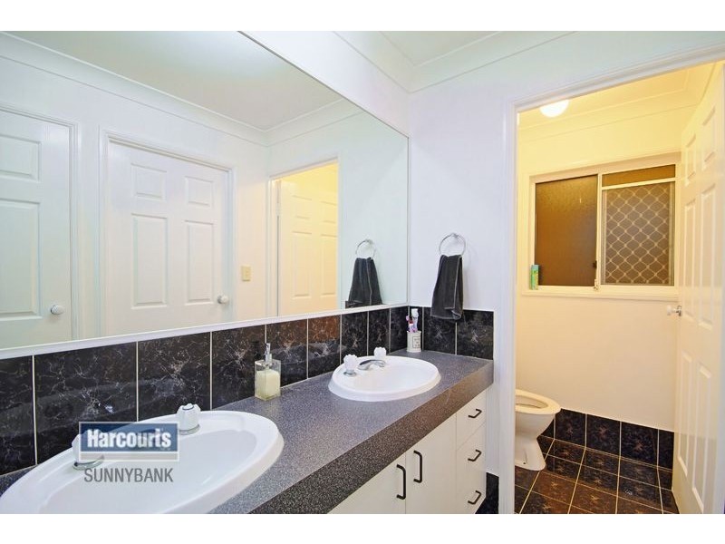 112 Ryhill Road, Sunnybank Hills QLD 4109