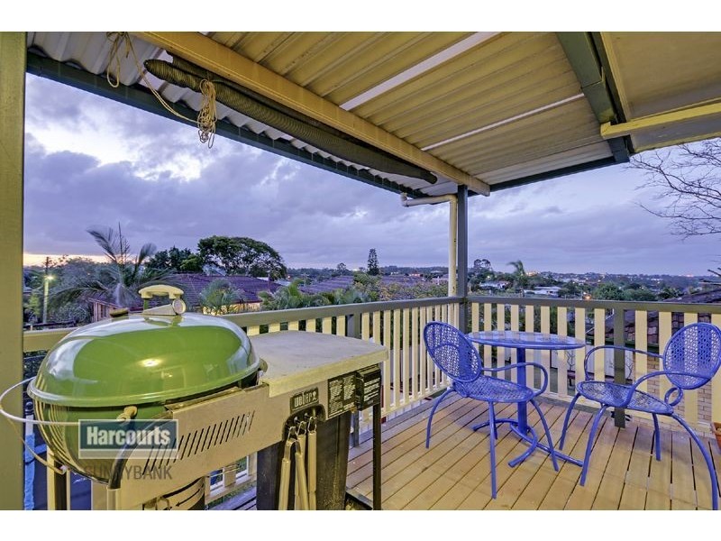 34 Cresthaven Drive, Mansfield QLD 4122