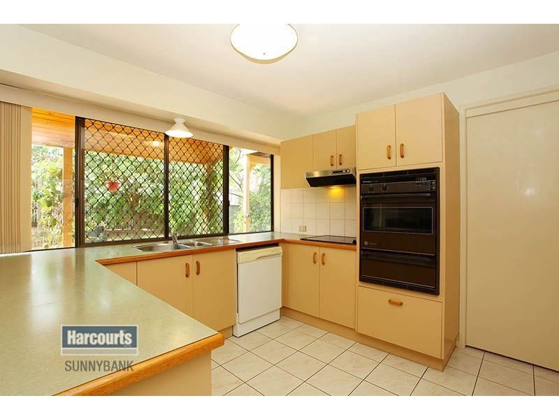 50 Alphitonia Crescent, Sunnybank Hills QLD 4109